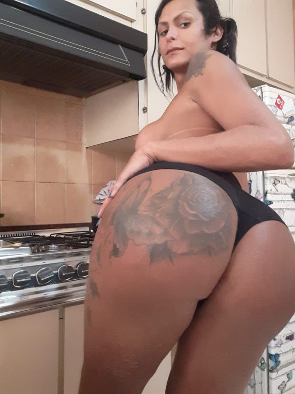 Andressa Bueri 290