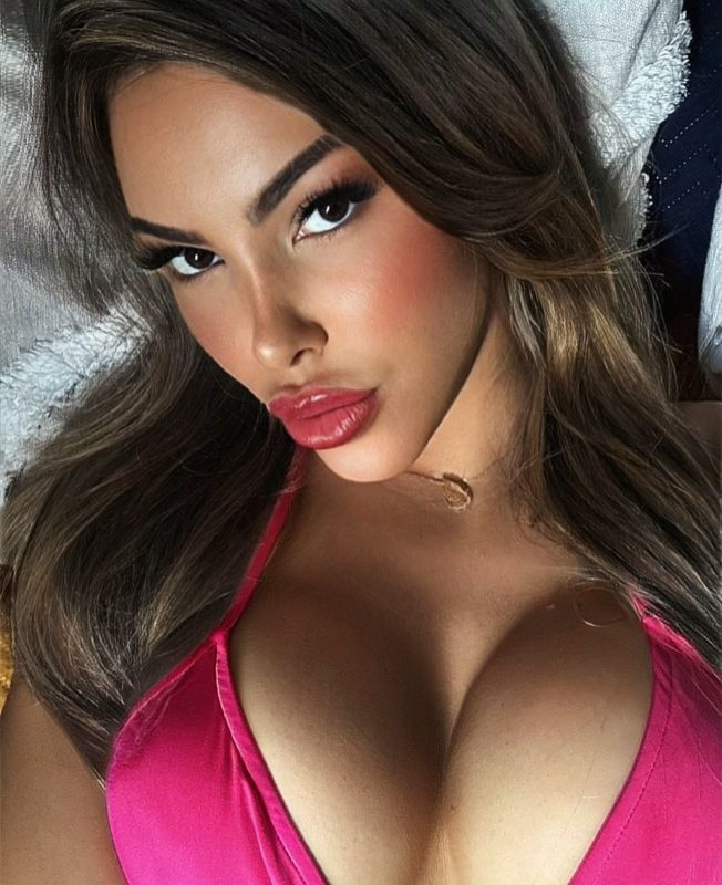 Mickaelly Menegazzi 1