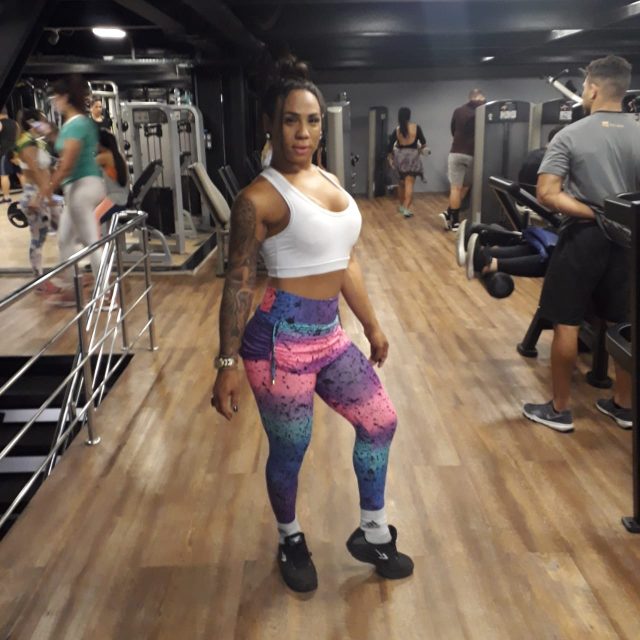 Ariele Campos 68