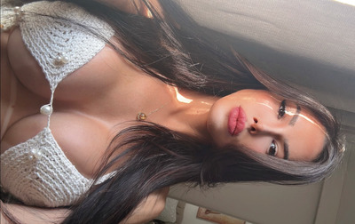 Mickaelly Menegazzi