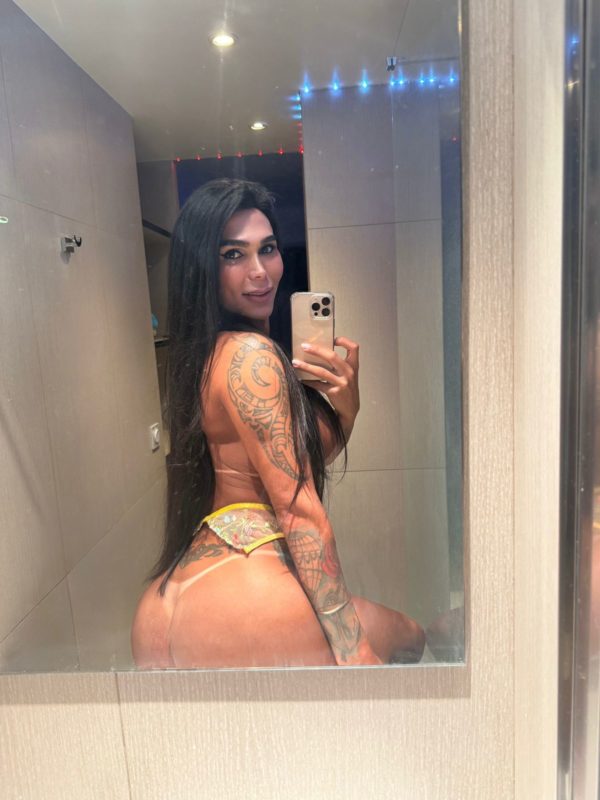 Isabella Kalimann 26