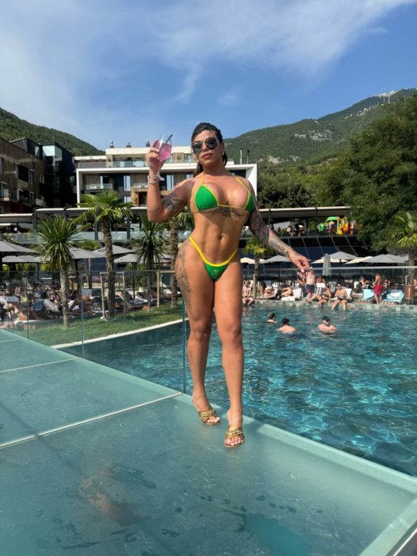 Jaqueline Santos 46