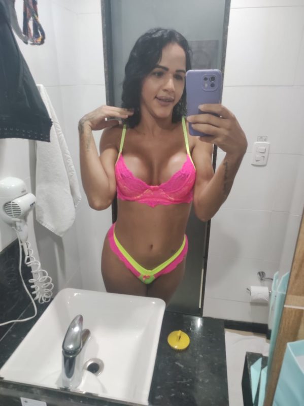 Sarah Luckessy 2
