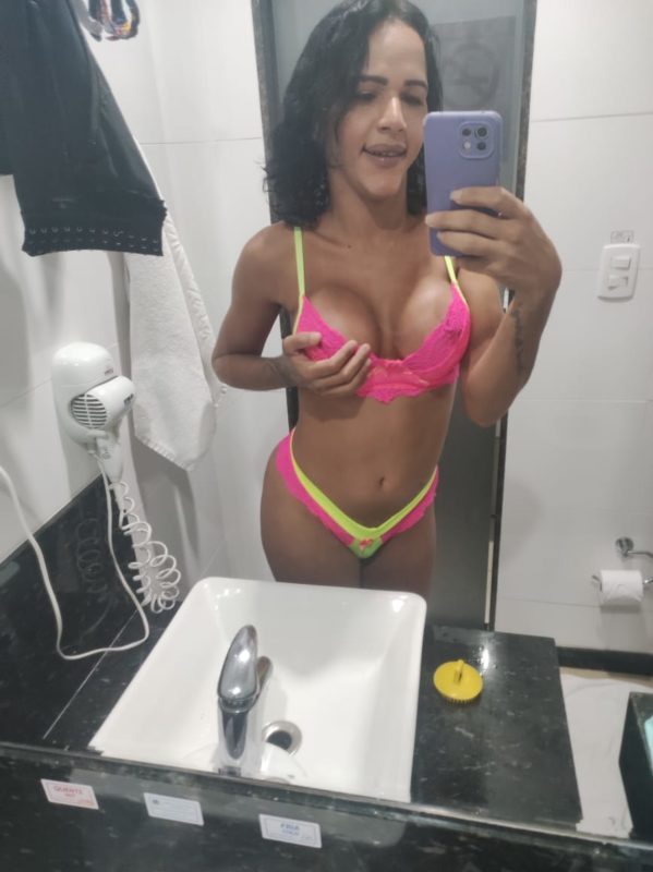 Sarah Luckessy 4