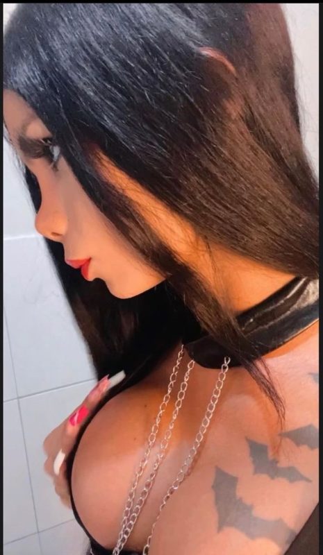 Ariel Nefertiti 15