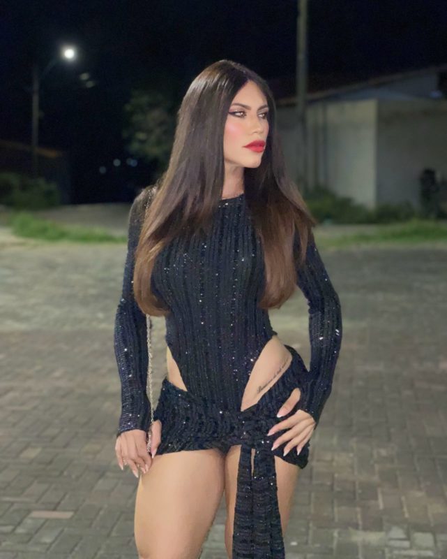 Janessa Fernandes 8