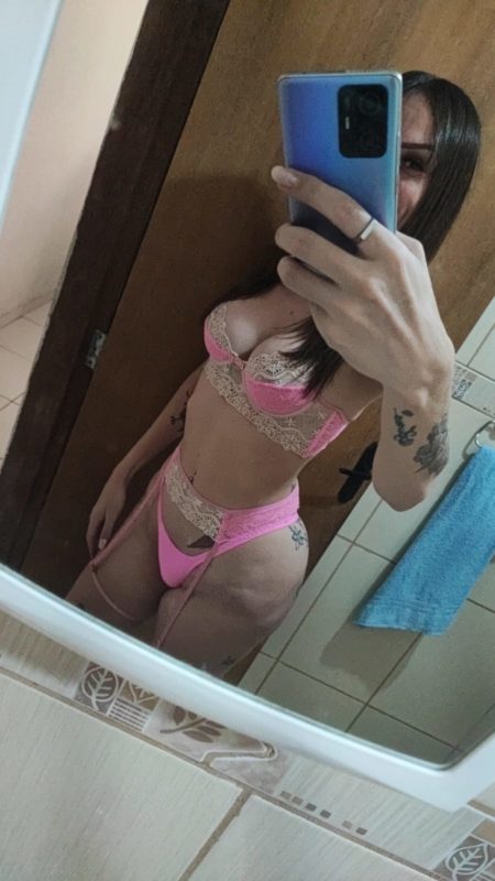 Gaby Mattos 36