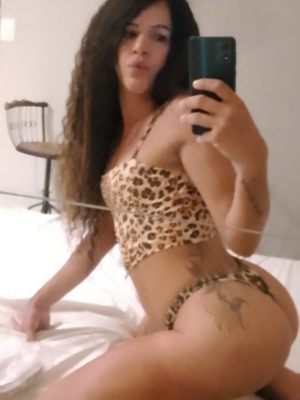Sarah Luckessy 53