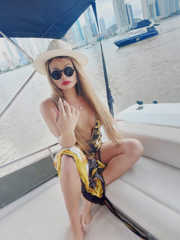 Linsy Diamante 51