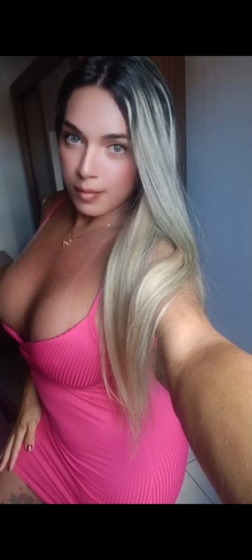 Bruna Oliveira 28