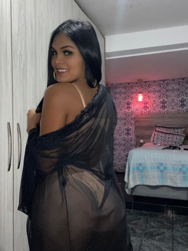 Tainá Marques 19