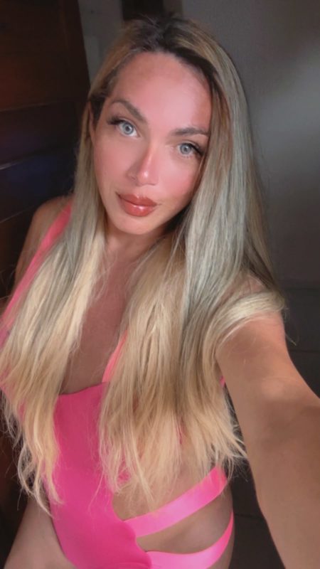 Bruna Oliveira 18