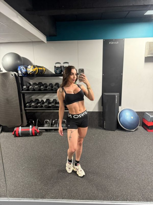Ana Victoria 7