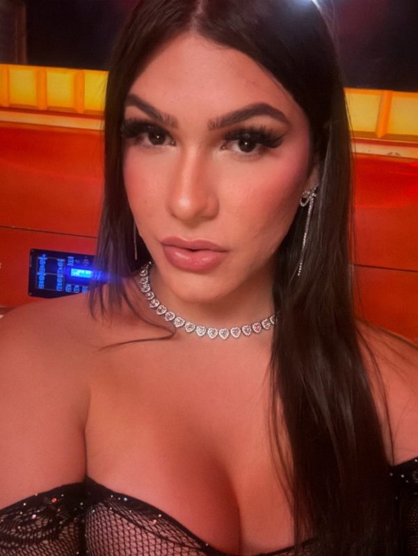 Brenda Gloss - Sem Local 7