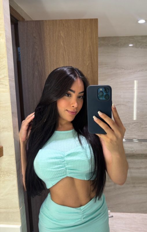 Renata Panicat 2
