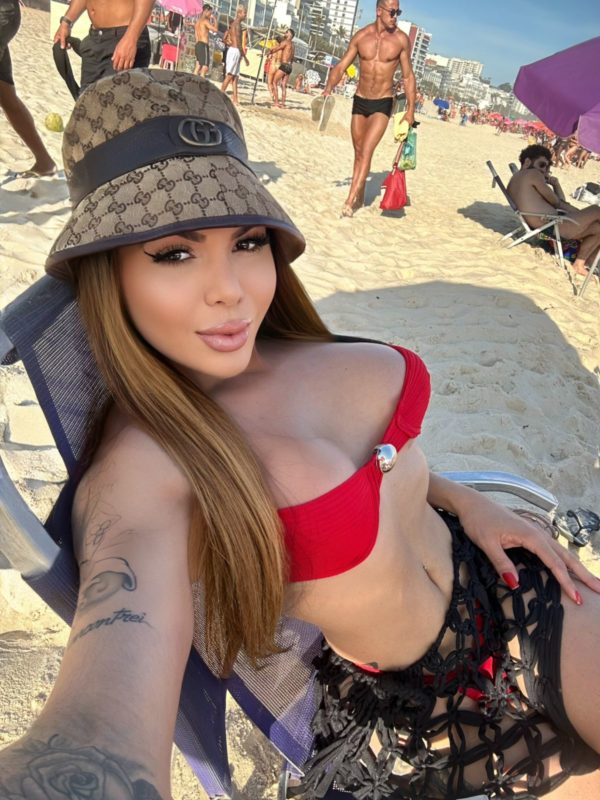 Patrícia Sanchez 37