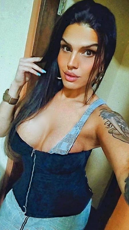 Agatah Rox 69