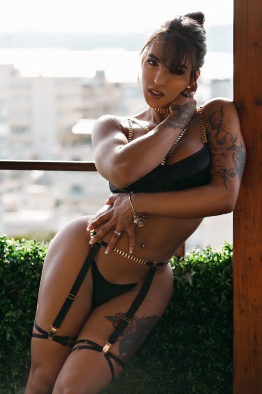 Tayla Daher 44