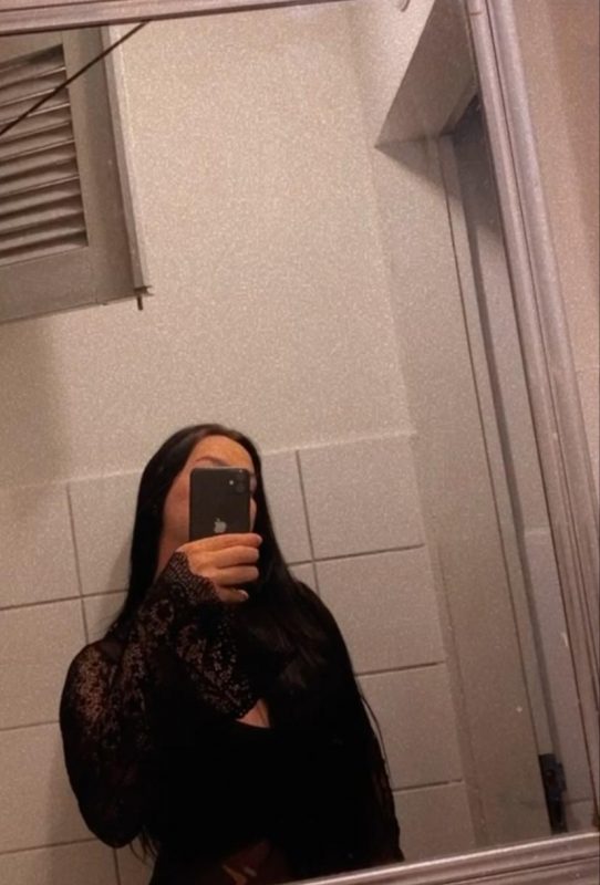 Isabella Souza 50