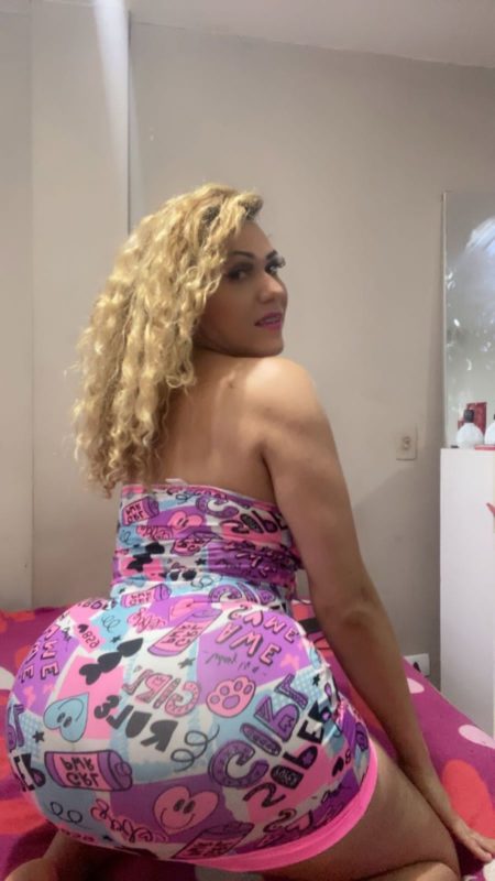 Crysthal Leite 40