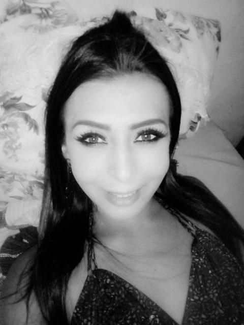 Naylla Ferrari 106