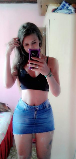 Naylla Ferrari 138