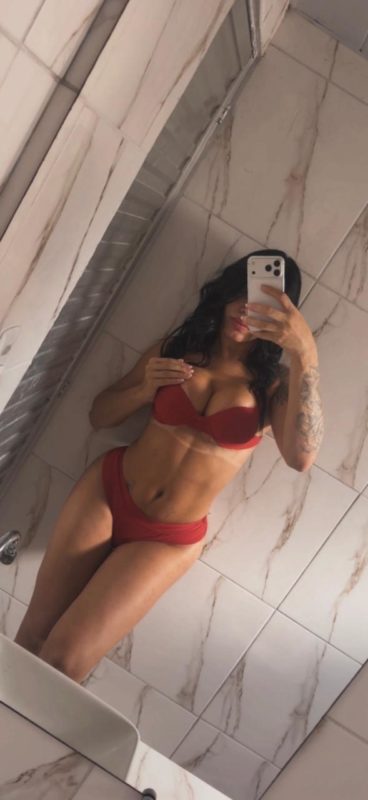 Daniela Vasconcelos 33