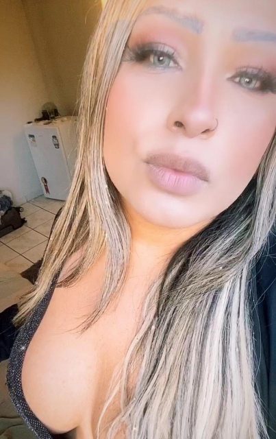 Ana Júlia 35