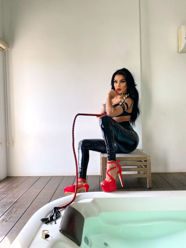 Anny Dominatrix 181