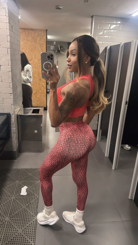 Karina Rios 43