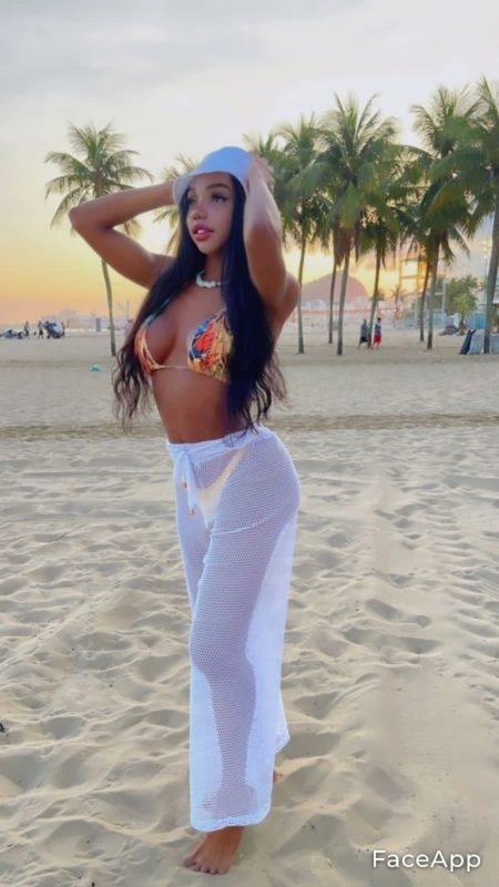 Karina Rios 141