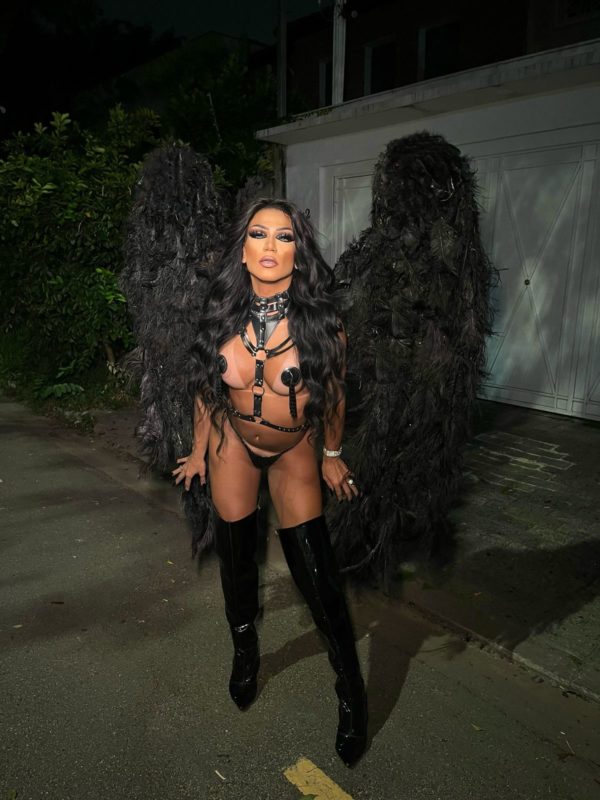 Anny Dominatrix 19