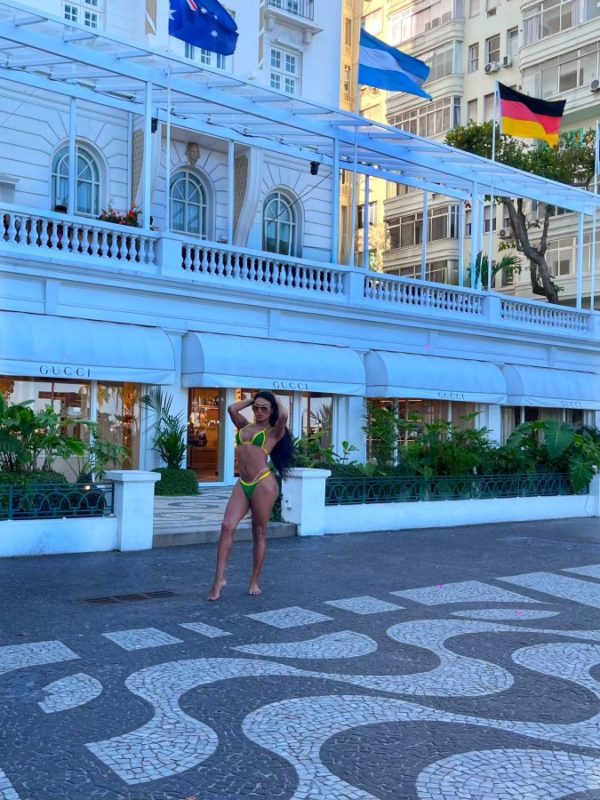 Anny Dominatrix 19