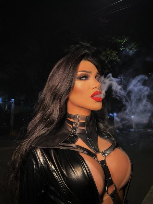 Anny Dominatrix 38