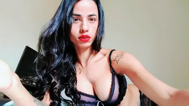 Camila Delatorre 18