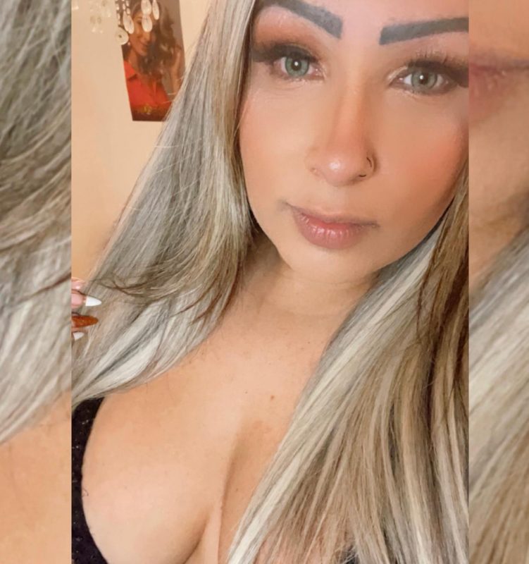 Ana Júlia 49