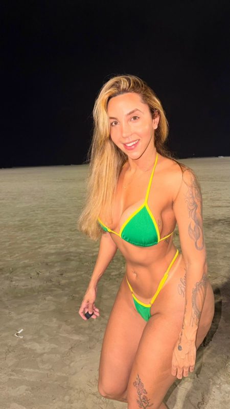 Gabriela Aguiar 19