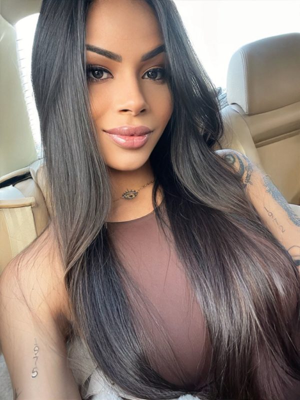 Lívia de Castro 59
