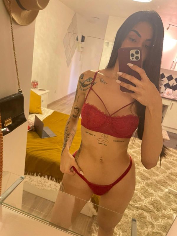 Lívia de Castro 40