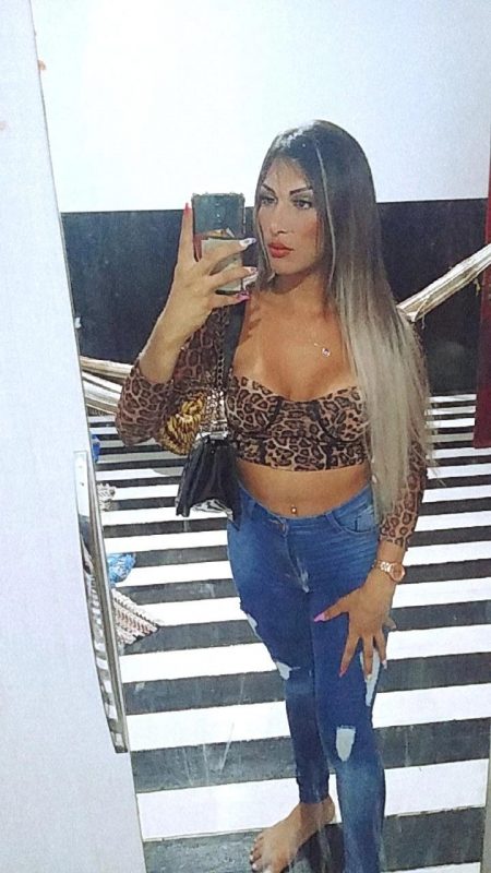 Alícia Moraes 19