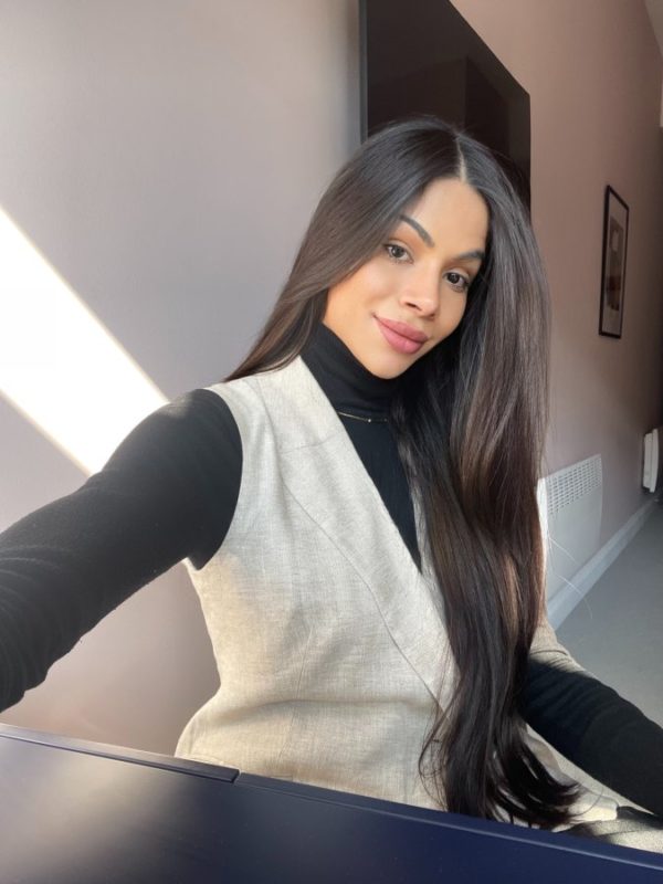 Lívia de Castro 19
