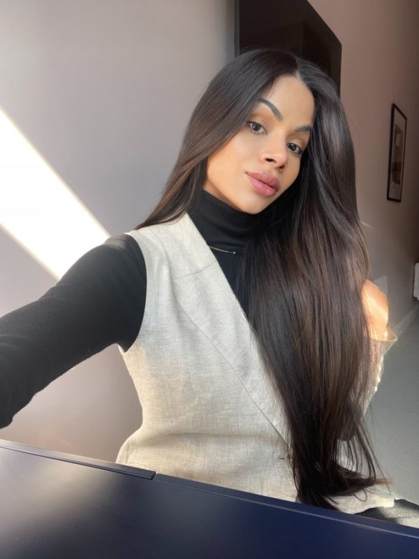 Lívia de Castro 18