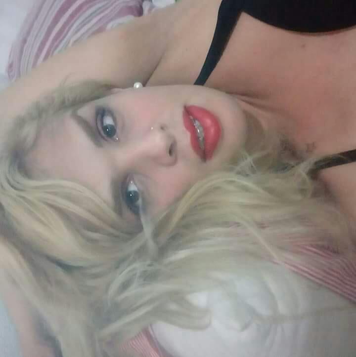 Leona Bessone 5