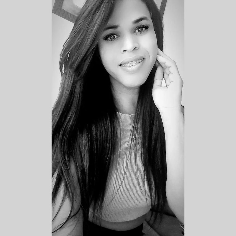 Monique Ferraz 57