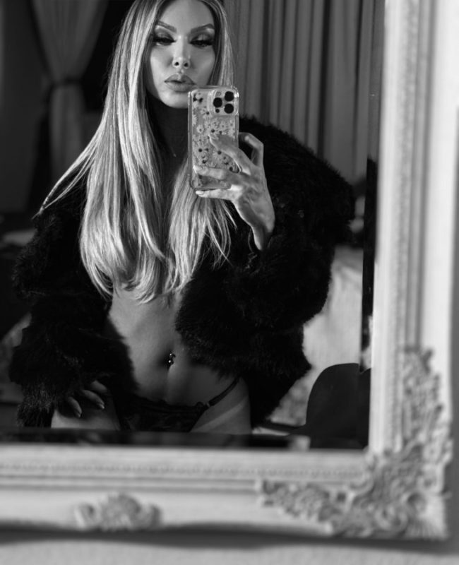 Carol Vendraminy 36