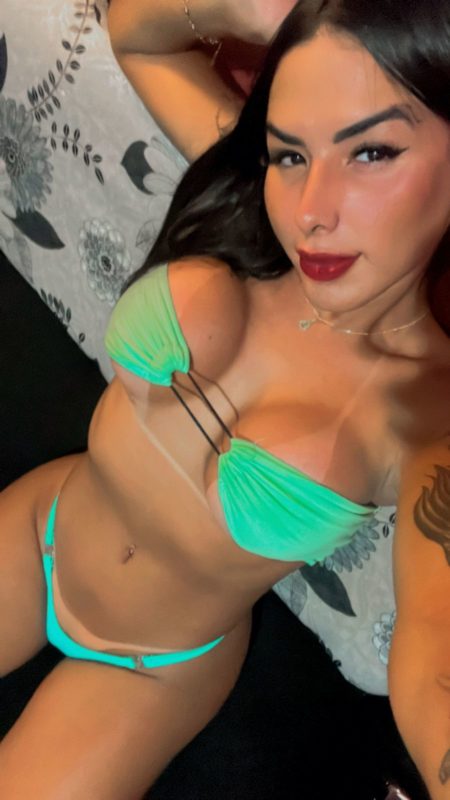 Julia Azevedo 221