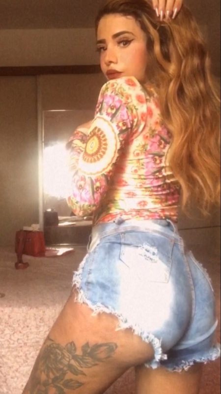 Renata Viana 81