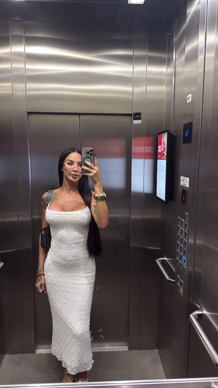 Julia Azevedo 34