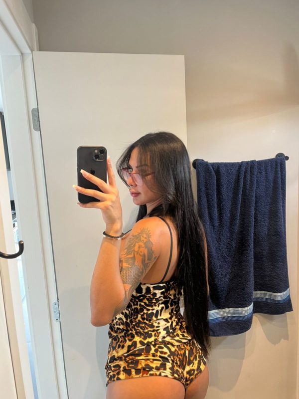 Julia Azevedo 10