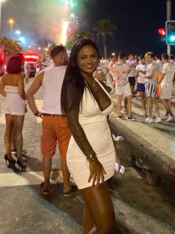 Giovana Cavalcanti 195